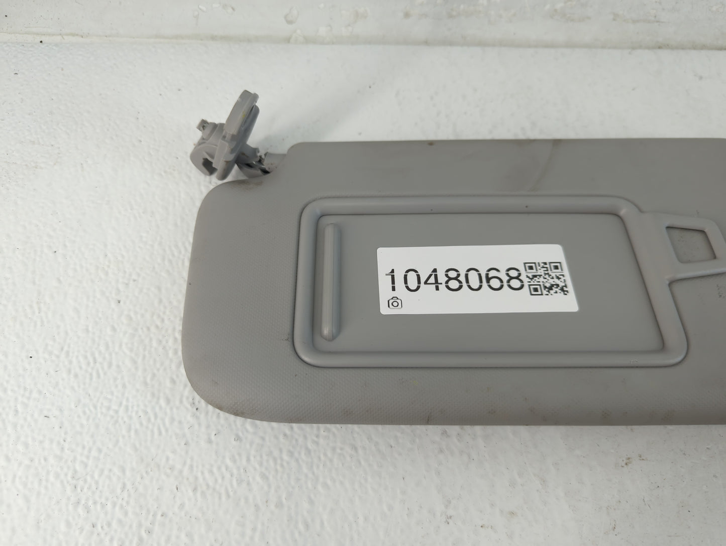 2024 Hyundai Elantra Sun Visor Shade Replacement Driver Left Mirror Fits OEM Used Auto Parts - Oemusedautoparts1.com