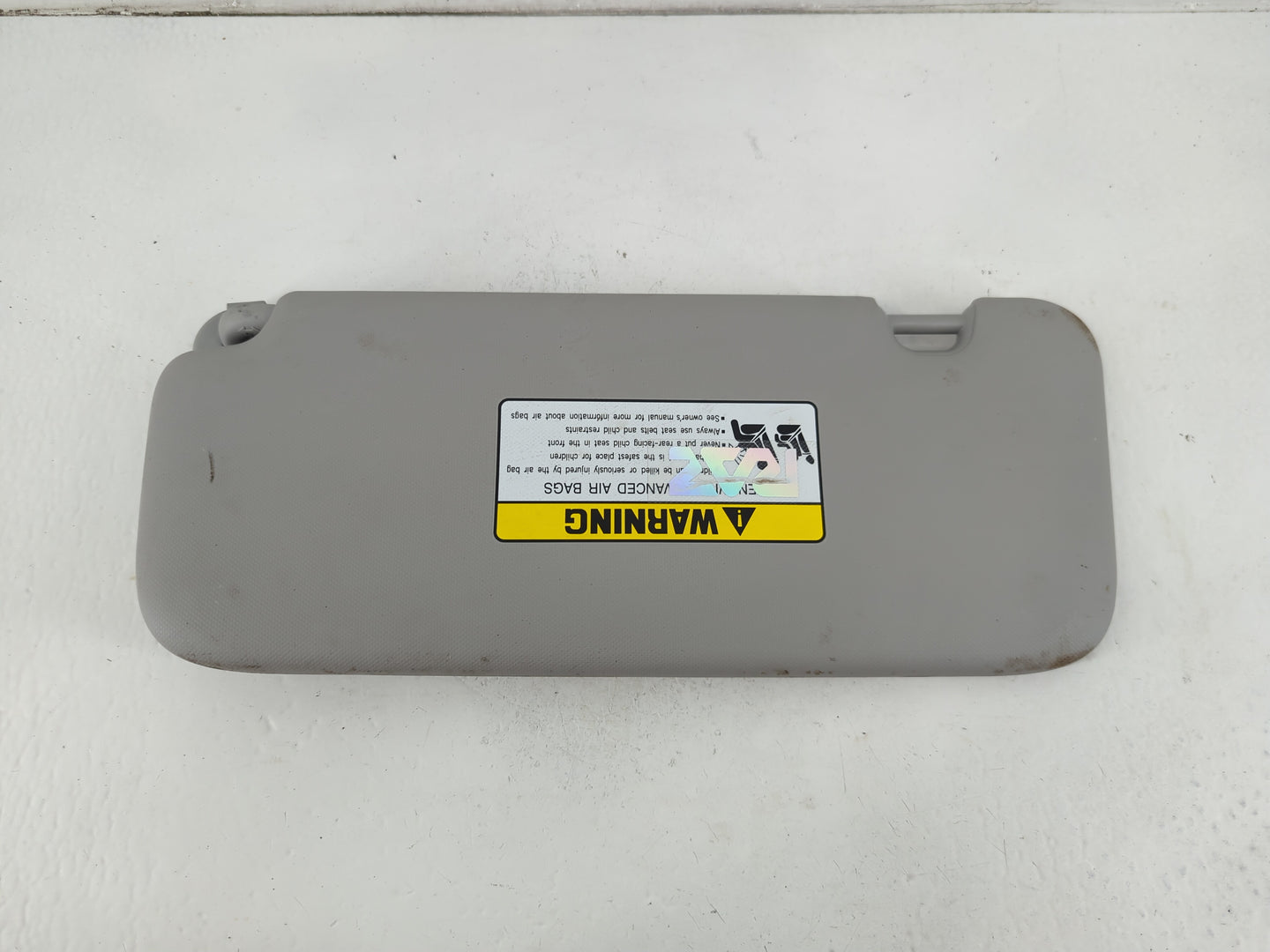 2021-2022 Hyundai Elantra Sun Visor Shade Replacement Passenger Right Mirror Fits Fits 2021 2022 OEM Used Auto Parts - Oemus