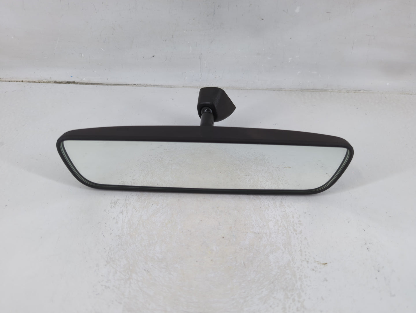 2021-2022 Hyundai Elantra Interior Rear View Mirror Replacement OEM P/N:E133049896 Fits Fits 2020 2021 2022 2023 OEM Used Au