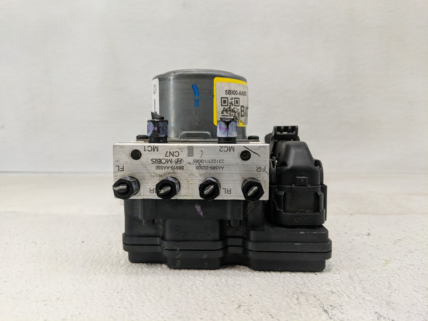 2024 Hyundai Elantra ABS Pump Control Module Replacement P/N:58900-AA550 Fits OEM Used Auto Parts - Oemusedautoparts1.com