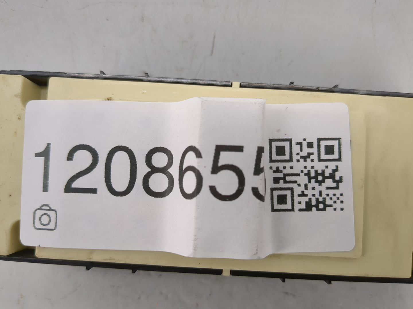 2024 Hyundai Elantra Master Power Window Switch Replacement Driver Side Left Fits OEM Used Auto Parts - Oemusedautoparts1.co