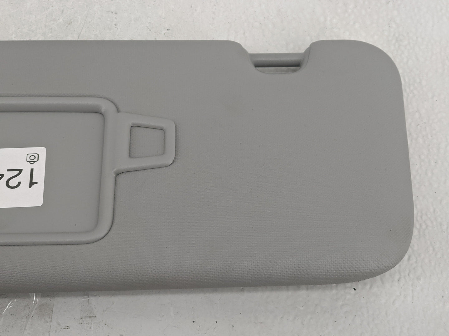 2021-2022 Hyundai Elantra Sun Visor Shade Replacement Driver Left Mirror Fits Fits 2021 2022 OEM Used Auto Parts - Oemusedau