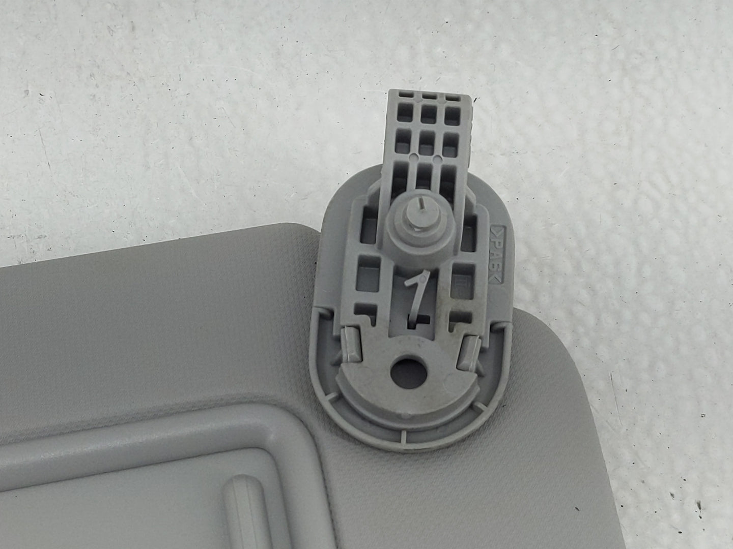 2021-2022 Hyundai Elantra Sun Visor Shade Replacement Passenger Right Mirror Fits Fits 2021 2022 OEM Used Auto Parts - Oemus