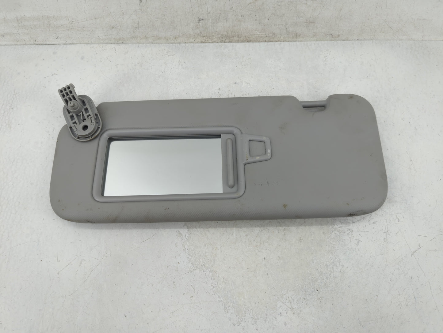 2021-2022 Hyundai Elantra Sun Visor Shade Replacement Driver Left Mirror Fits Fits 2021 2022 OEM Used Auto Parts - Oemusedau