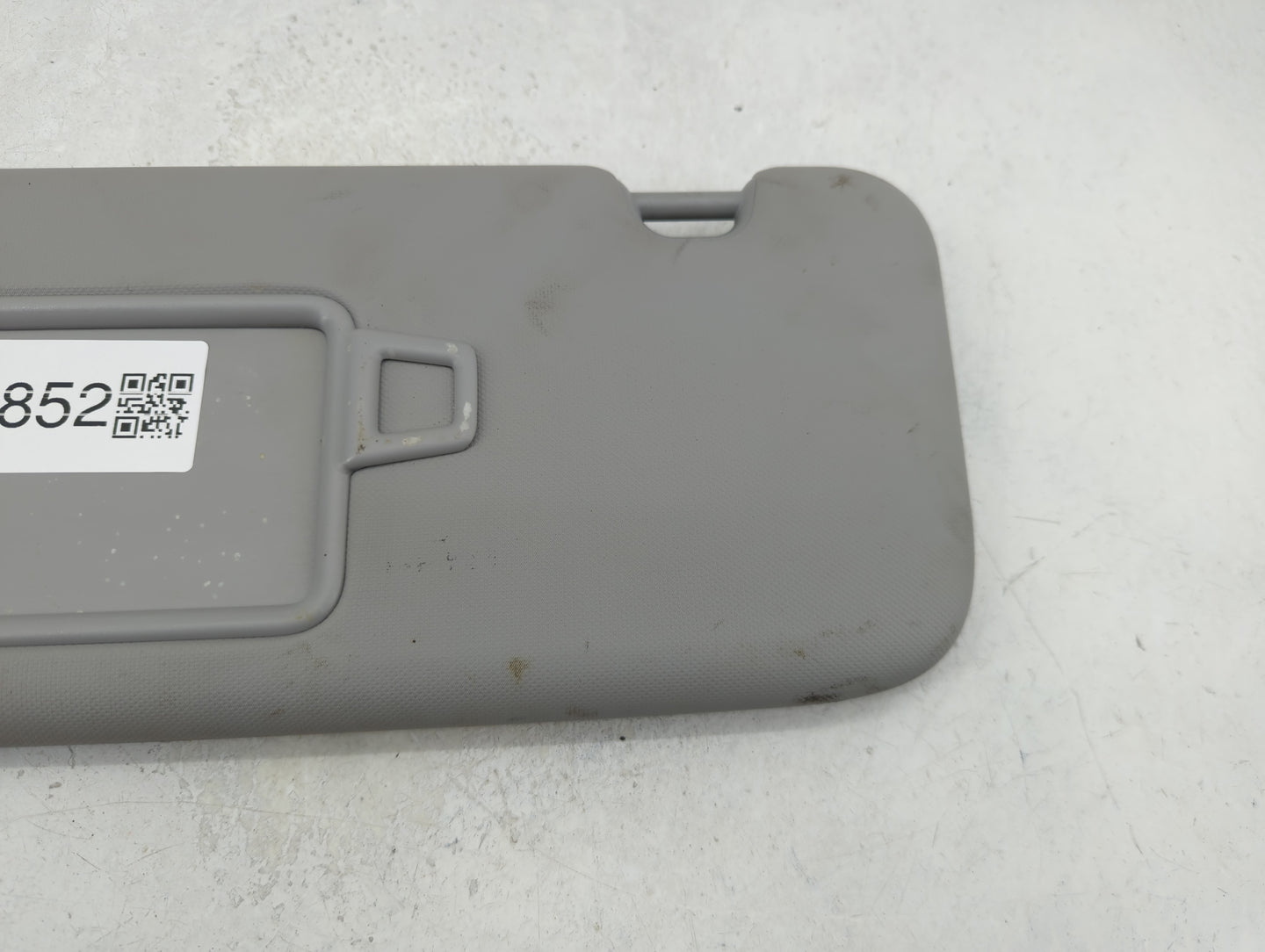 2021-2022 Hyundai Elantra Sun Visor Shade Replacement Driver Left Mirror Fits Fits 2021 2022 OEM Used Auto Parts - Oemusedau