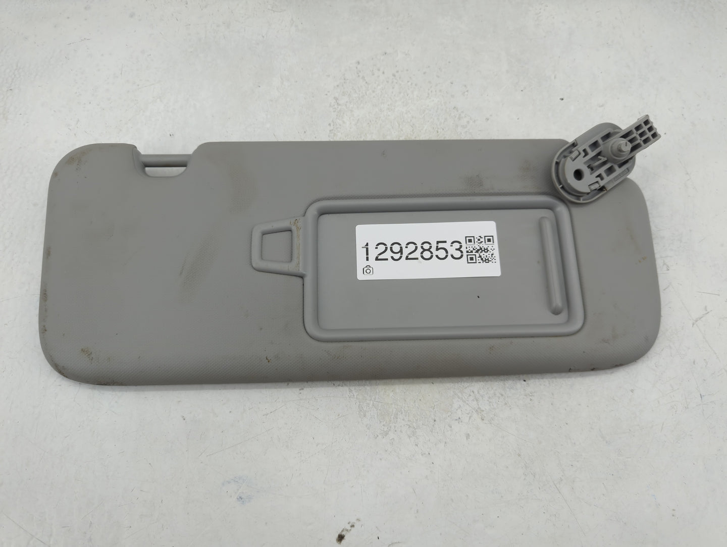 2021-2022 Hyundai Elantra Sun Visor Shade Replacement Passenger Right Mirror Fits Fits 2021 2022 OEM Used Auto Parts - Oemus
