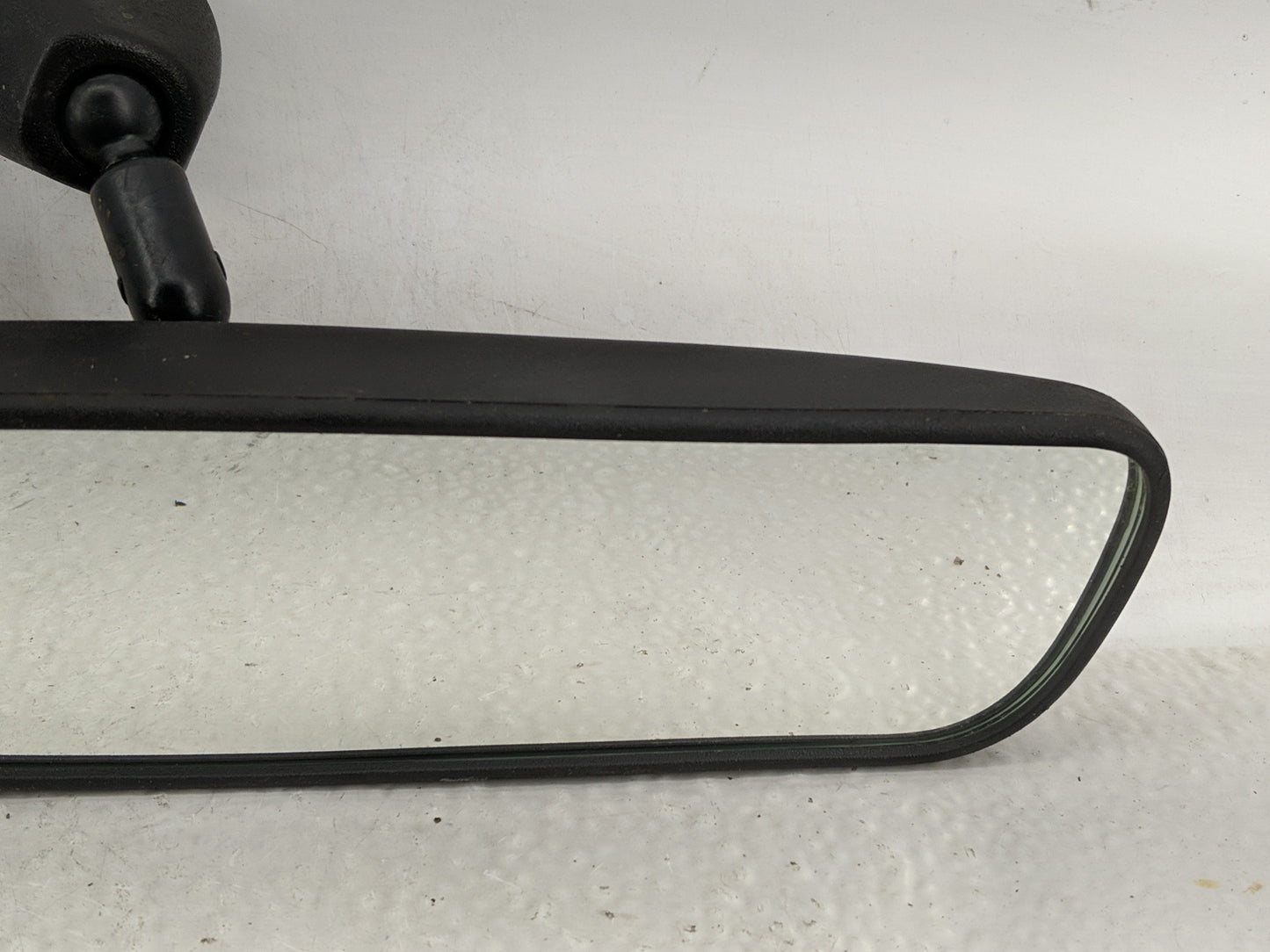 2021-2022 Hyundai Elantra Interior Rear View Mirror Replacement OEM P/N:E13049896 Fits Fits 2020 2021 2022 2023 OEM Used Aut