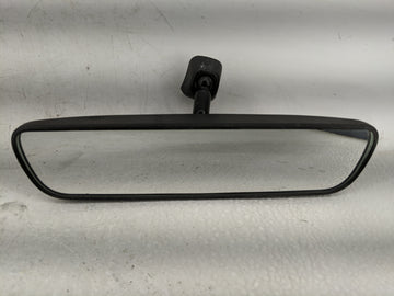 2021-2022 Hyundai Elantra Interior Rear View Mirror Replacement OEM P/N:E13049896 Fits Fits 2020 2021 2022 2023 OEM Used Aut