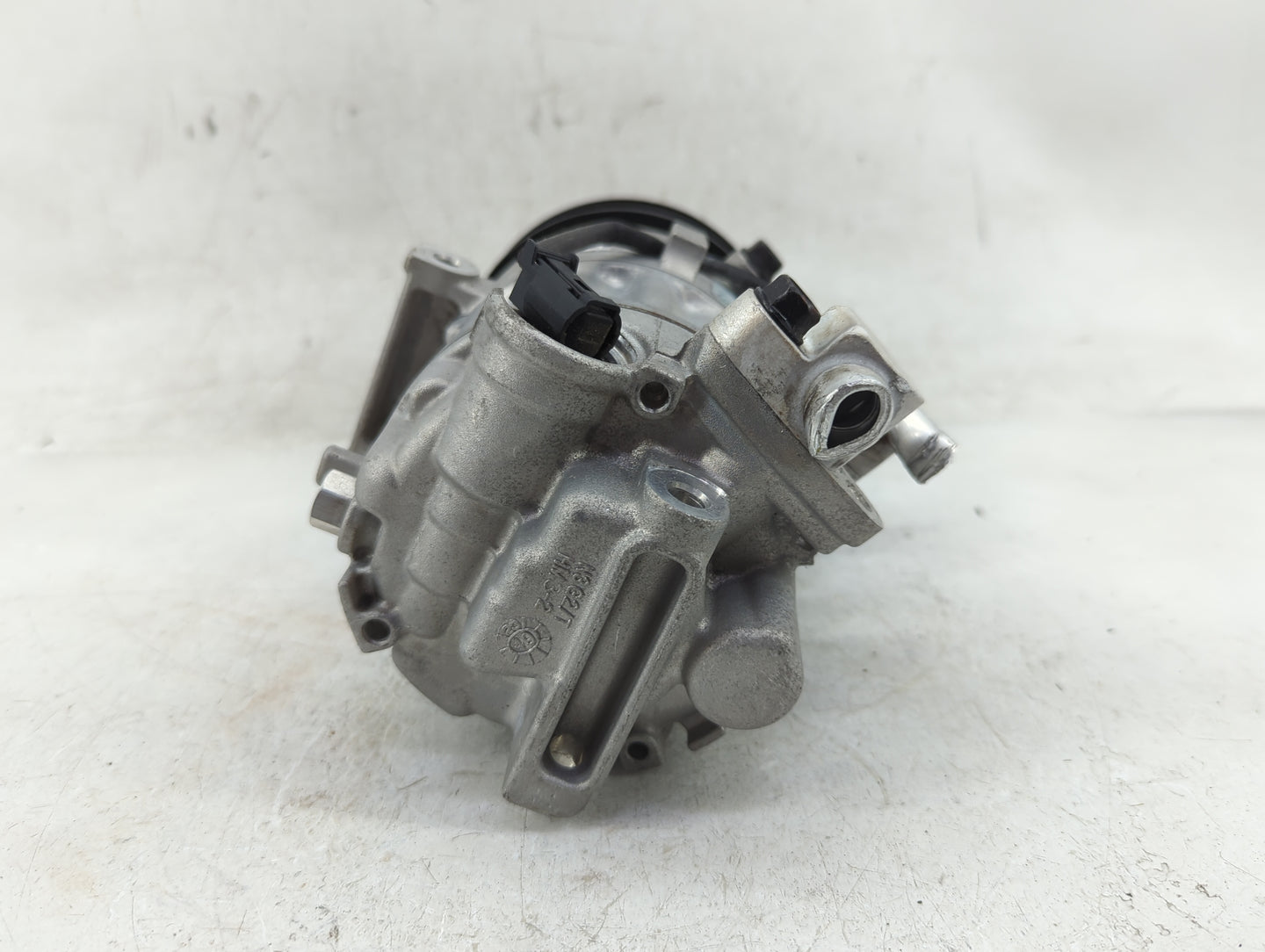 Hyundai Elantra Air Conditioning A/c Ac Compressor Oem - Oemusedautoparts1.com