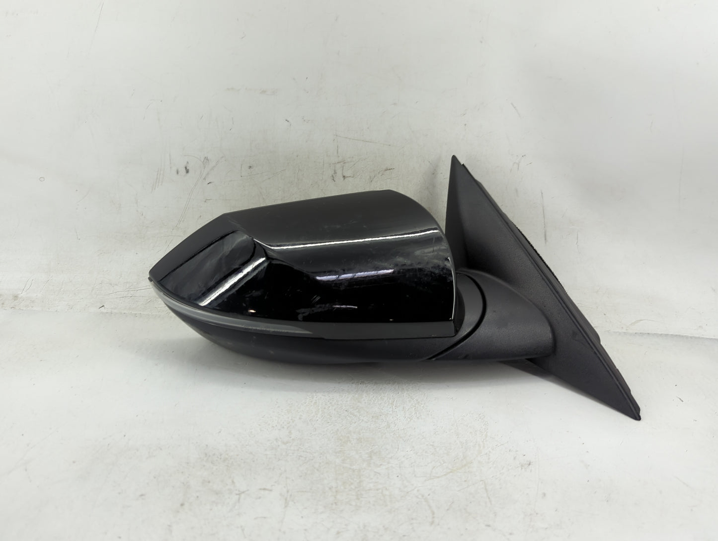 2021-2022 Hyundai Elantra Passenger Side View Mirror - Right Door Mirror OEM Used - Oemusedautoparts1.com