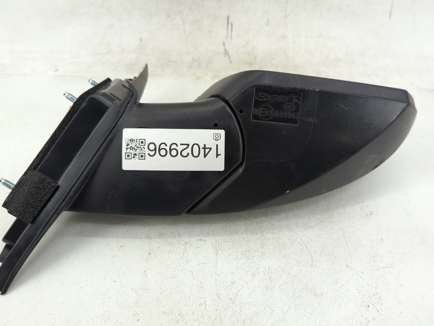 2021-2022 Hyundai Elantra Passenger Side View Mirror - Right Door Mirror OEM Used - Oemusedautoparts1.com