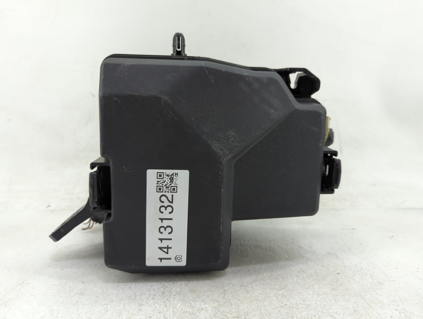 2024 Hyundai Elantra Fusebox Fuse Box Panel Relay Module P/N:91956-AA220 Fits OEM Used Auto Parts - Oemusedautoparts1.com
