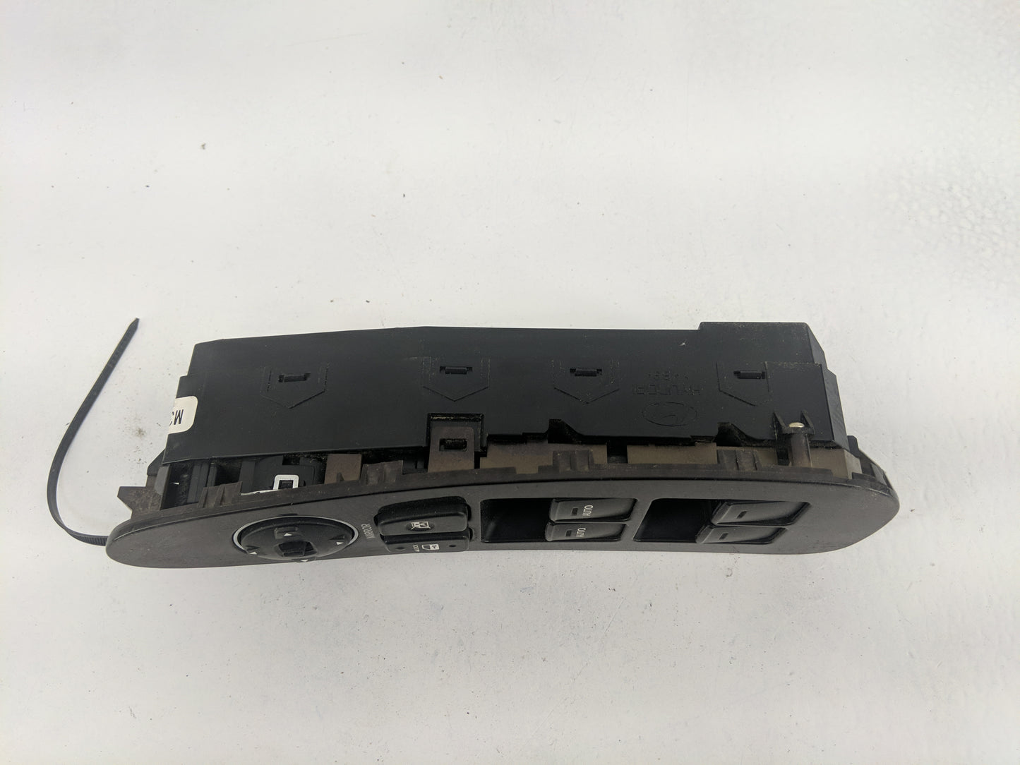2024 Hyundai Elantra Master Power Window Switch Replacement Driver Side Left P/N:93570-3M400AJ Fits OEM Used Auto Parts - Oe