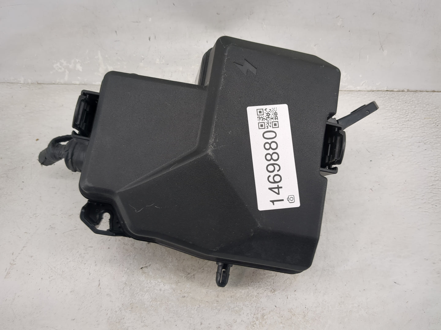 2019-2020 Hyundai Elantra Fusebox Fuse Box Panel Relay Module P/N:18980-09625 18980-09615, 18980-09630 Fits Fits 2019 2020 O
