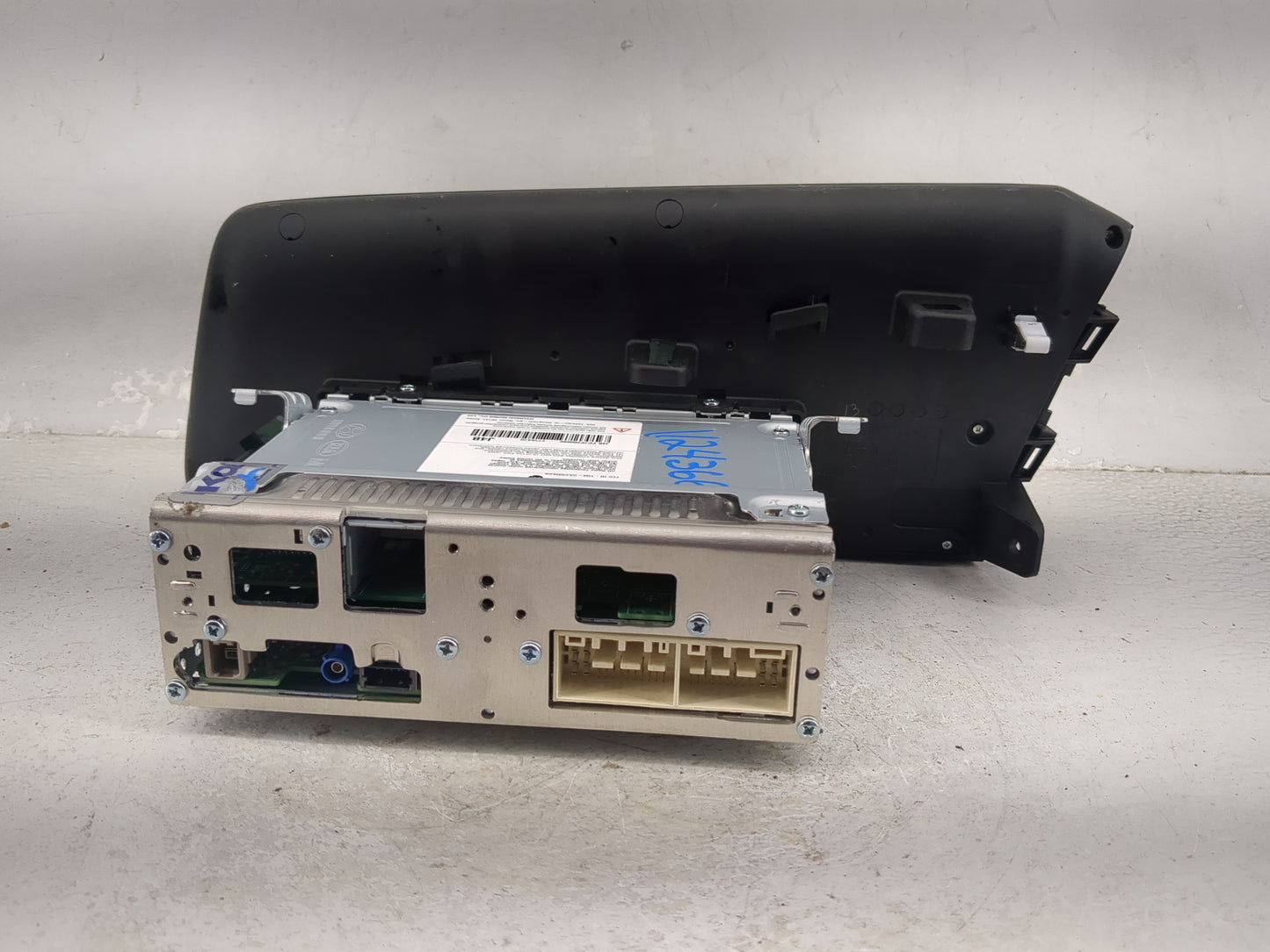 2024 Hyundai Elantra Radio AM FM Cd Player Receiver Replacement P/N:96160AADA0LS5 DA3300AAN, TQ8-DA3300AAN Fits OEM Used Aut