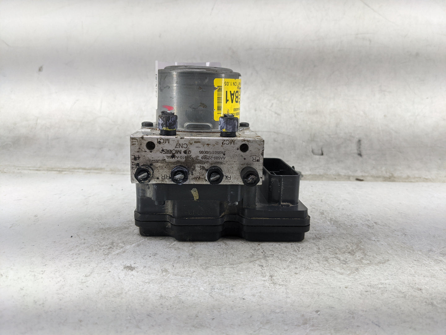 2024 Hyundai Elantra ABS Pump Control Module Replacement P/N:AA589-22500 58910-AA560, 240507/1/0095 Fits OEM Used Auto Parts