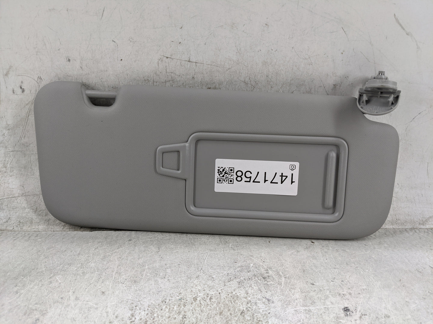 2021-2022 Hyundai Elantra Sun Visor Shade Replacement Passenger Right Mirror Fits Fits 2021 2022 OEM Used Auto Parts - Oemus