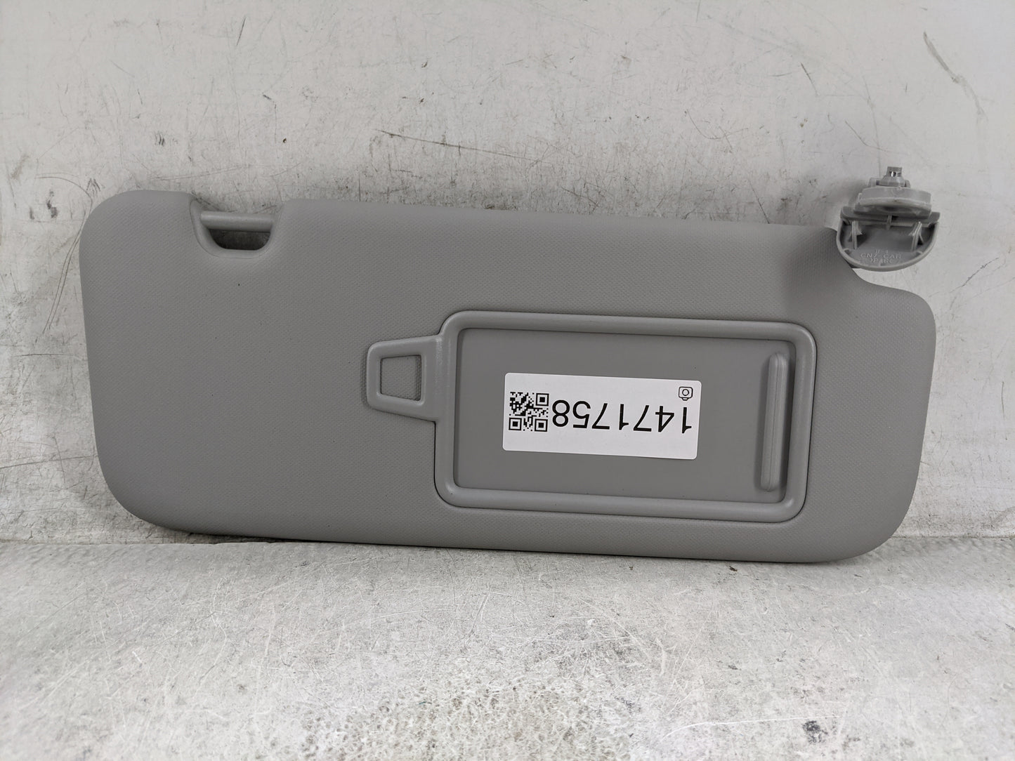 2021-2022 Hyundai Elantra Sun Visor Shade Replacement Passenger Right Mirror Fits Fits 2021 2022 OEM Used Auto Parts - Oemus