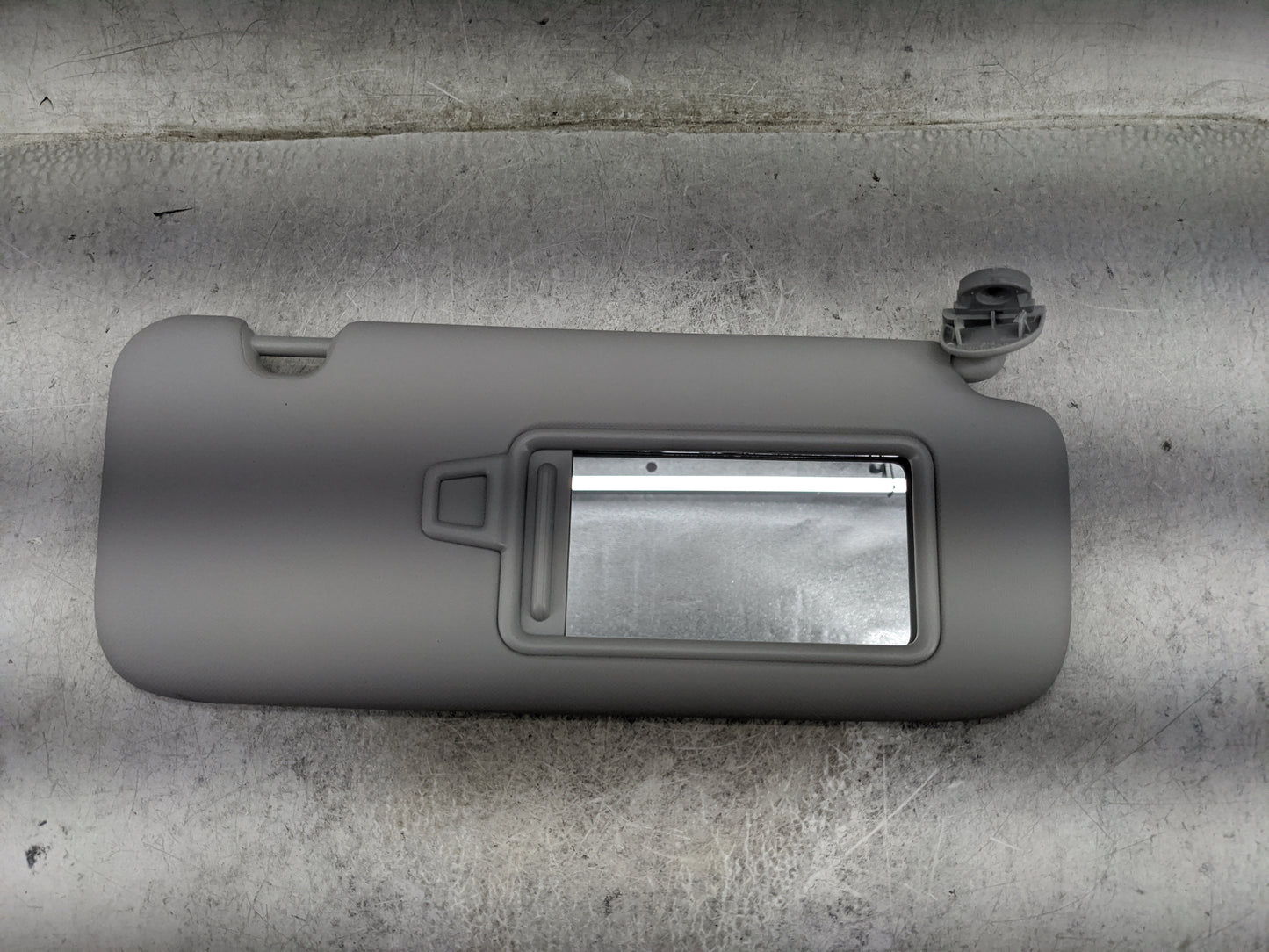 2021-2022 Hyundai Elantra Sun Visor Shade Replacement Passenger Right Mirror Fits Fits 2021 2022 OEM Used Auto Parts - Oemus