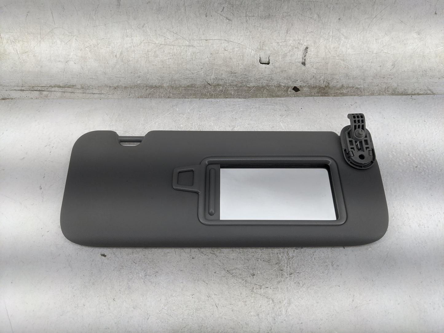 2024 Hyundai Elantra Sun Visor Shade Replacement Passenger Right Mirror Fits OEM Used Auto Parts - Oemusedautoparts1.com