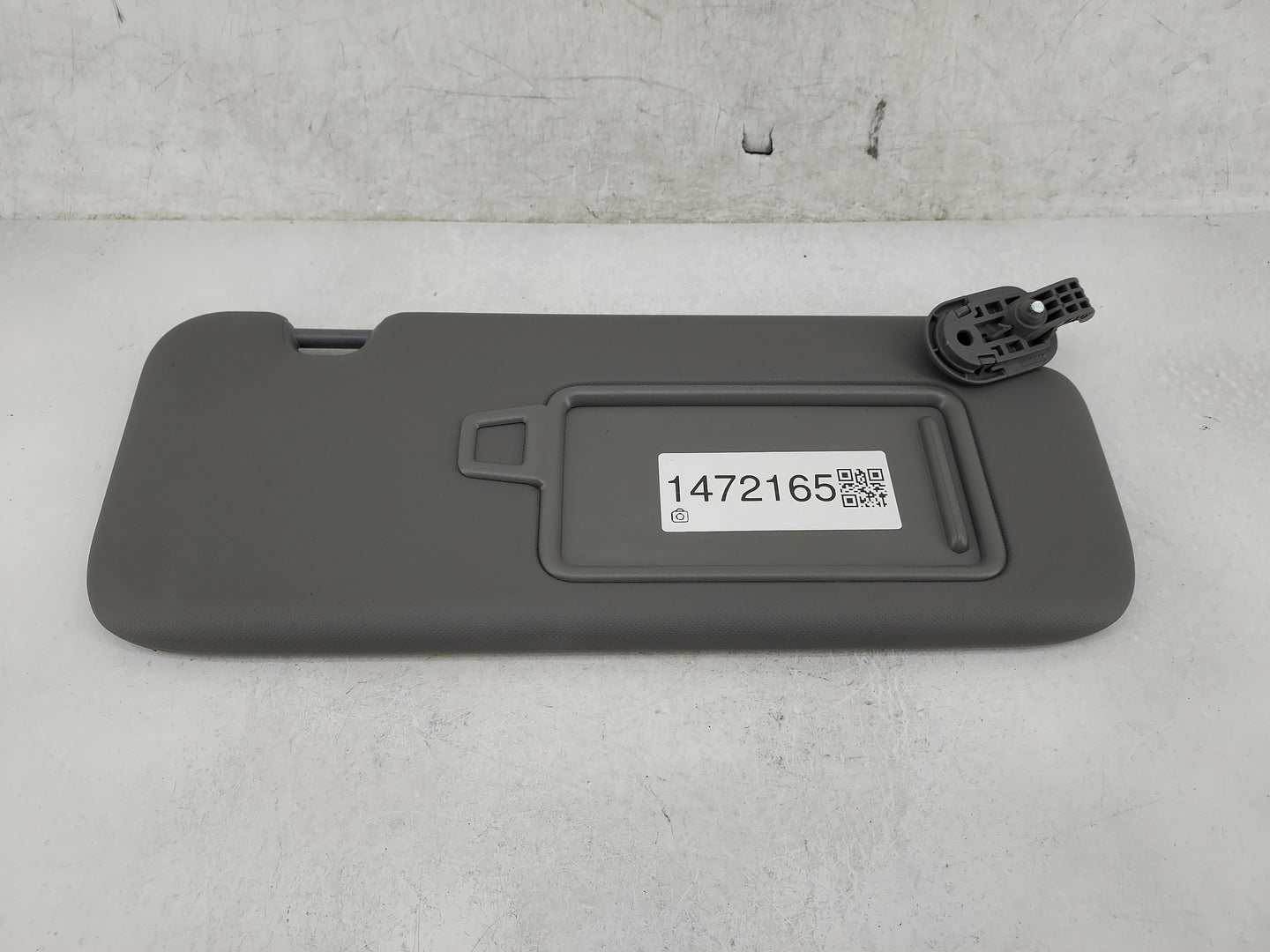 2024 Hyundai Elantra Sun Visor Shade Replacement Passenger Right Mirror Fits OEM Used Auto Parts - Oemusedautoparts1.com