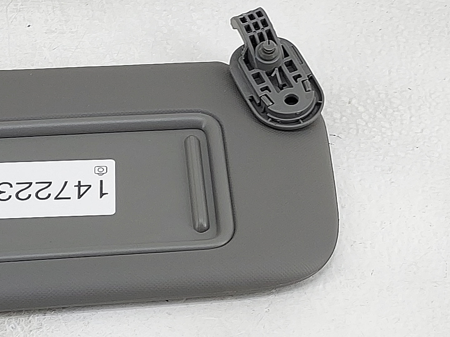 2021-2022 Hyundai Elantra Sun Visor Shade Replacement Passenger Right Mirror Fits Fits 2021 2022 OEM Used Auto Parts - Oemus