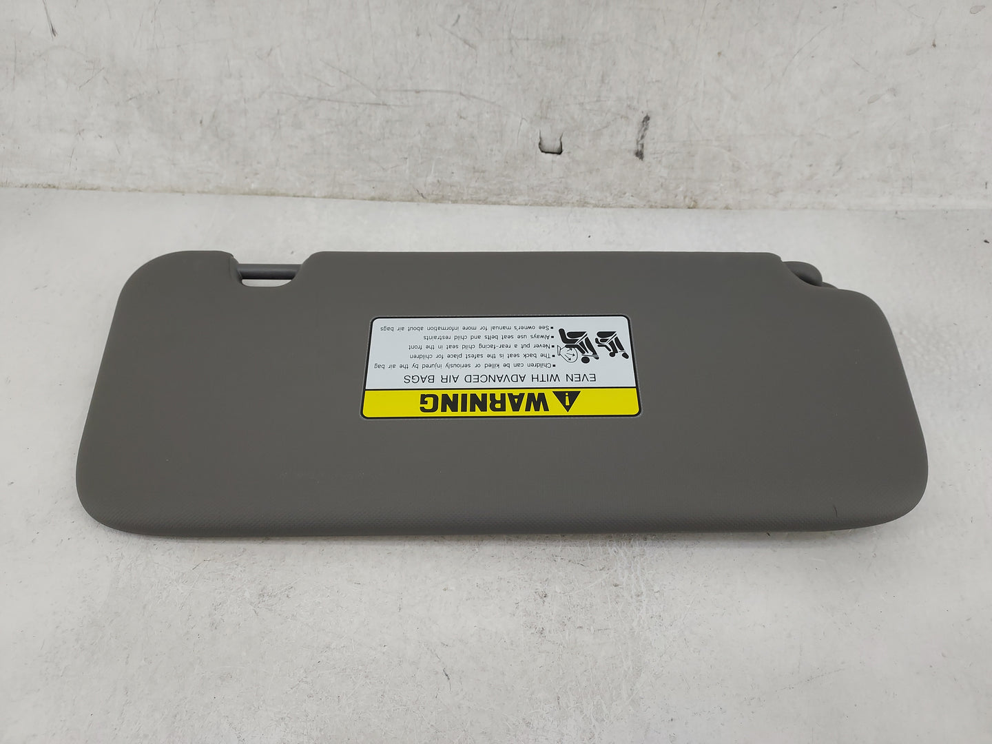 2021-2022 Hyundai Elantra Sun Visor Shade Replacement Driver Left Mirror Fits Fits 2021 2022 OEM Used Auto Parts - Oemusedau