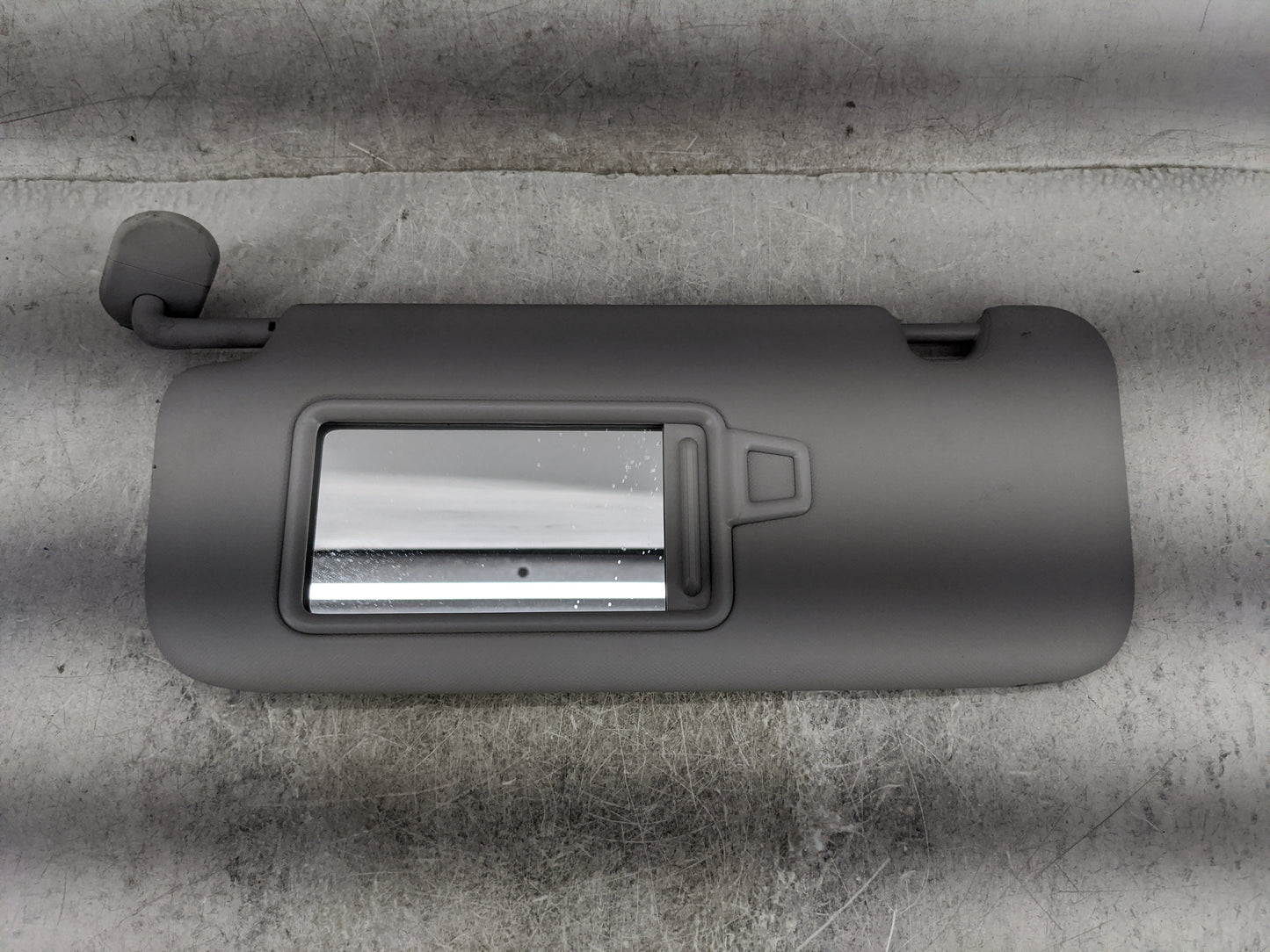 2024 Hyundai Elantra Sun Visor Shade Replacement Driver Left Mirror Fits OEM Used Auto Parts - Oemusedautoparts1.com