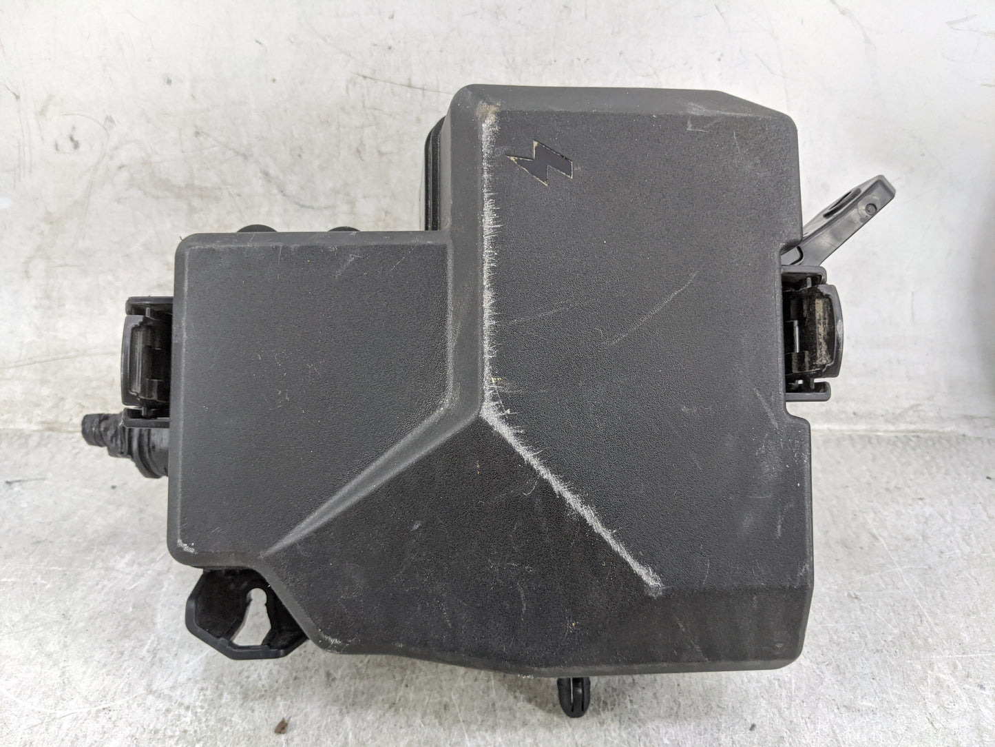 2024 Hyundai Elantra Fusebox Fuse Box Panel Relay Module P/N:91235AA500 0112A32U Fits OEM Used Auto Parts - Oemusedautoparts