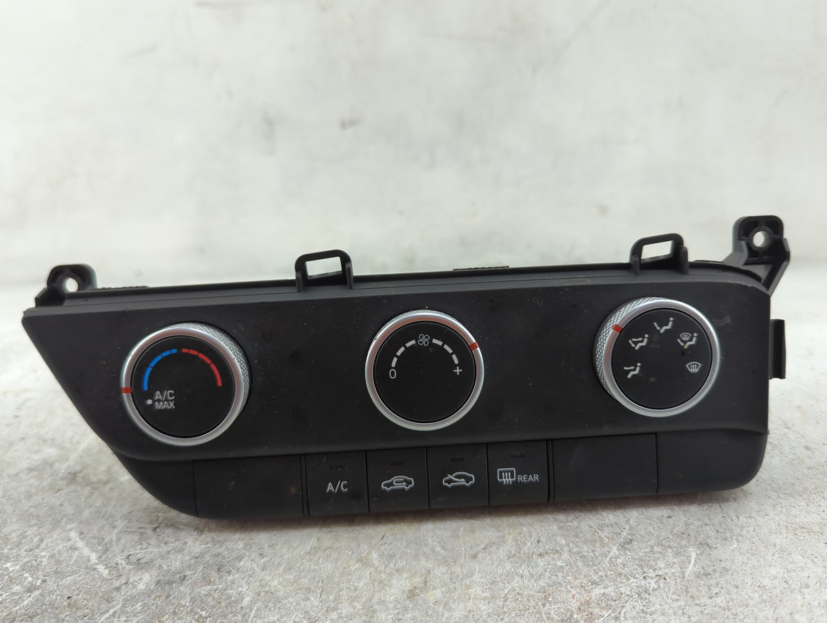 2024 Hyundai Elantra Climate Control Module Temperature AC/Heater Replacement P/N:97250-AAC00LS5 Fits OEM Used Auto Parts - 
