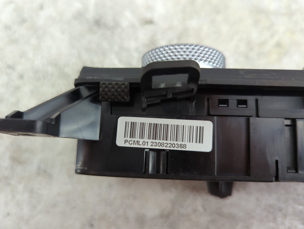 2024 Hyundai Elantra Climate Control Module Temperature AC/Heater Replacement P/N:97250-AAC00LS5 Fits OEM Used Auto Parts - 