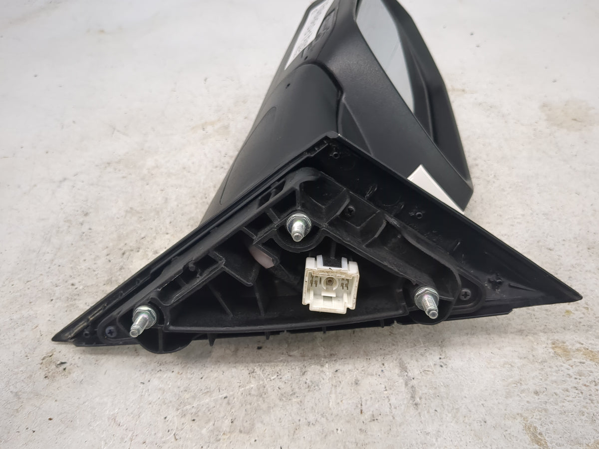 2024 Hyundai Elantra Driver Side View Mirror - Left Door Mirror OEM Used - Oemusedautoparts1.com