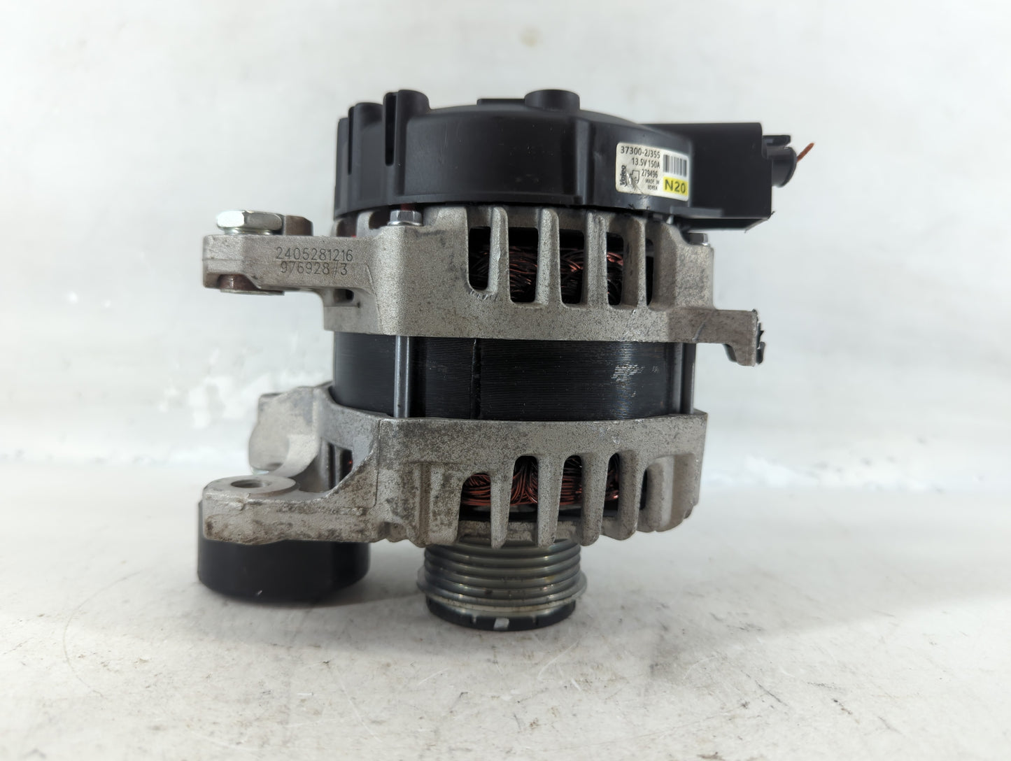 2024 Hyundai Elantra Alternator Replacement Generator Charging Assembly Engine OEM P/N:37300-2J355 Fits OEM Used Auto Parts 