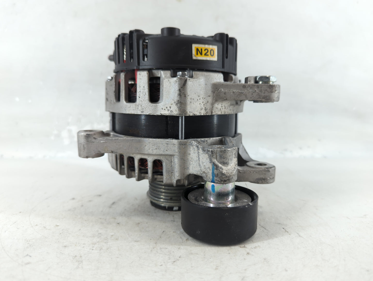 2024 Hyundai Elantra Alternator Replacement Generator Charging Assembly Engine OEM P/N:37300-2J355 Fits OEM Used Auto Parts 