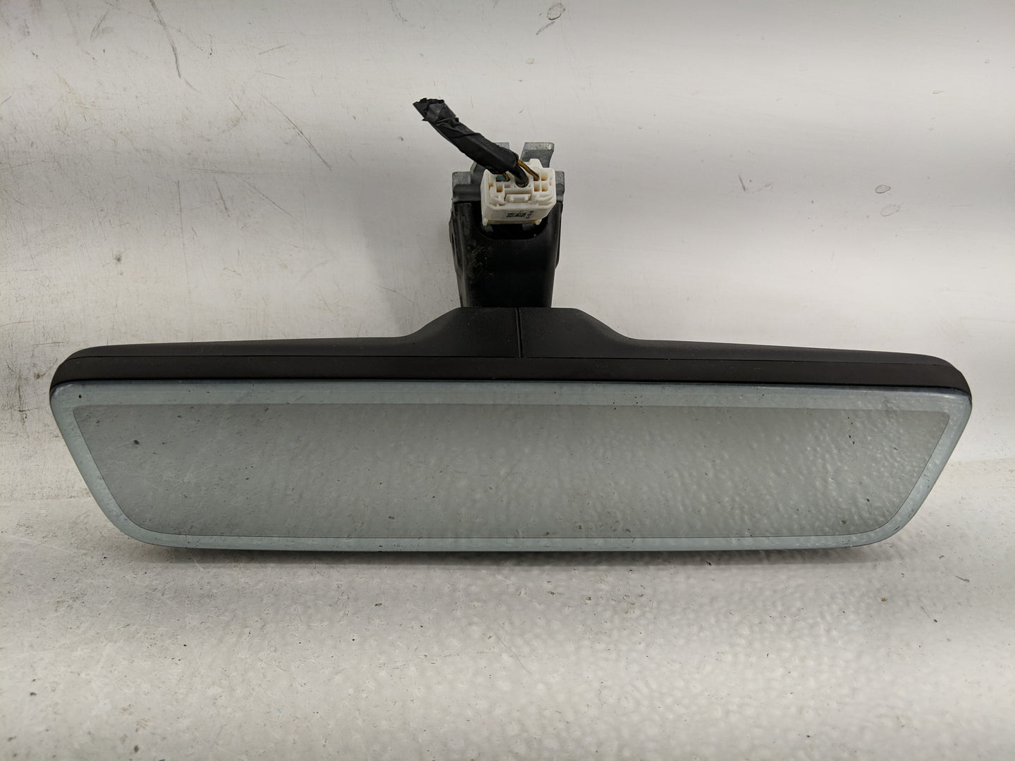 2024 Hyundai Ioniq5 Interior Rear View Mirror Replacement OEM P/N:E11100510063 E1146048846 Fits OEM Used Auto Parts - Oemuse