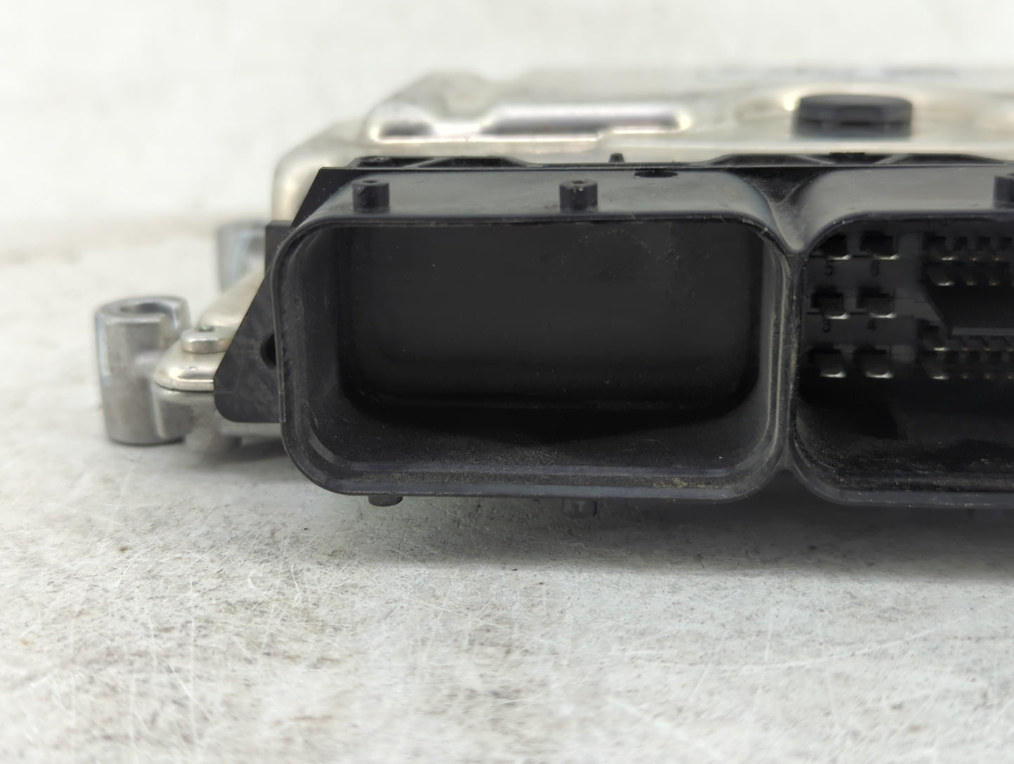 2024 Hyundai Ioniq5 PCM Engine Control Computer ECU ECM PCU OEM P/N:1B46221X 39751-1XNN4 Fits OEM Used Auto Parts - Oemuseda