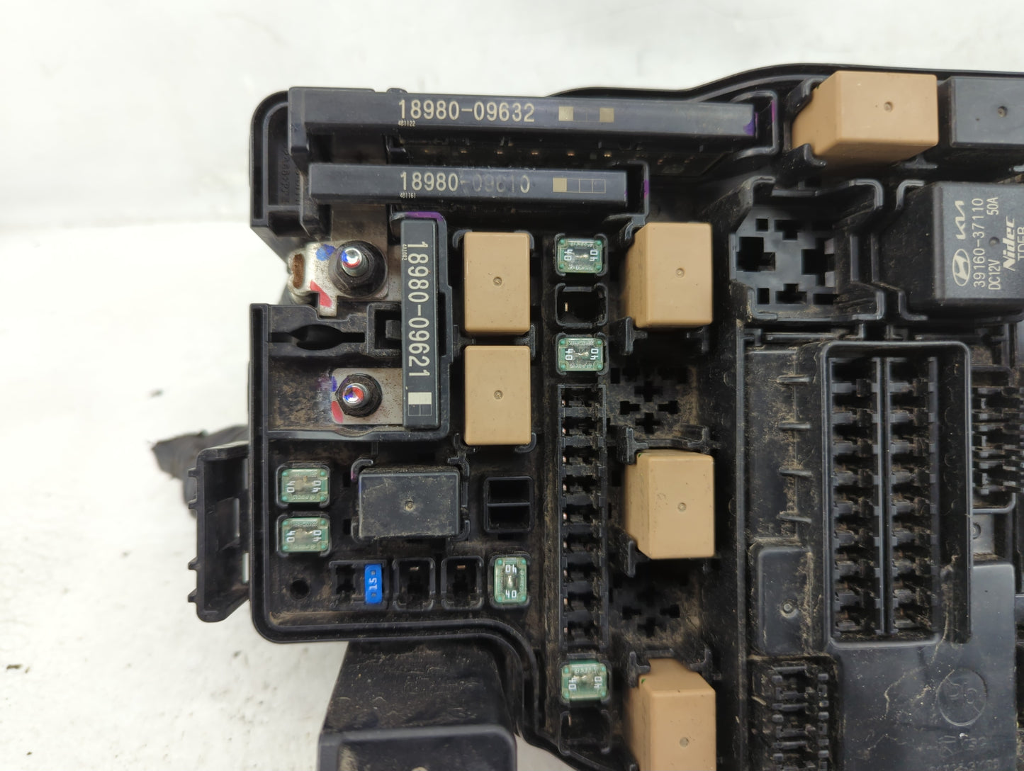 2024 Hyundai Ioniq5 Fusebox Fuse Box Panel Relay Module P/N:91211-G1781CA Fits OEM Used Auto Parts - Oemusedautoparts1.com
