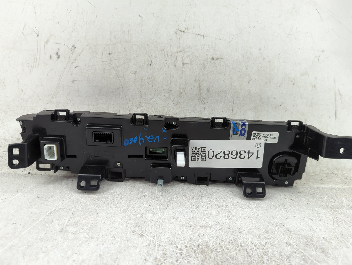 2024 Hyundai Ioniq5 Climate Control Module Temperature AC/Heater Replacement P/N:96540-GI320LS5 Fits OEM Used Auto Parts - O