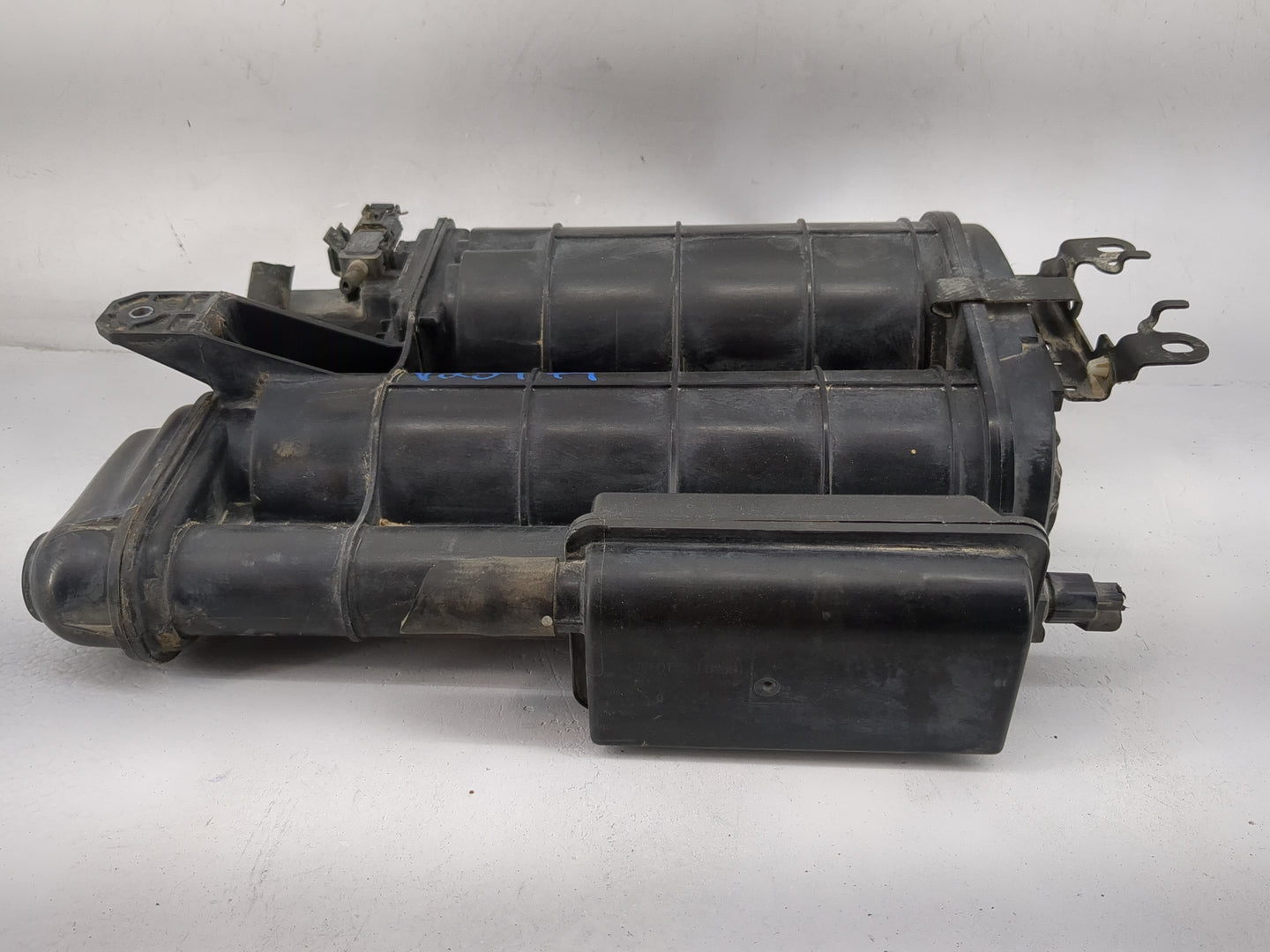 2024 Hyundai Ioniq5 Fuel Vapor Charcoal Canister - Oemusedautoparts1.com