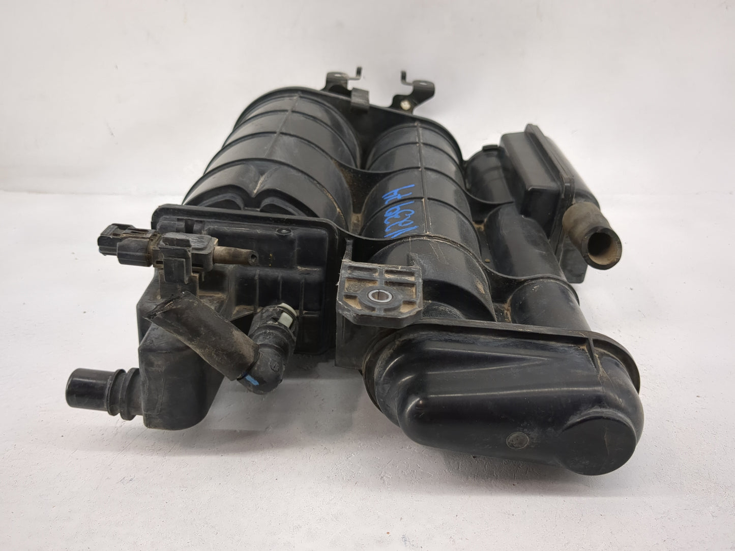 2024 Hyundai Ioniq5 Fuel Vapor Charcoal Canister - Oemusedautoparts1.com