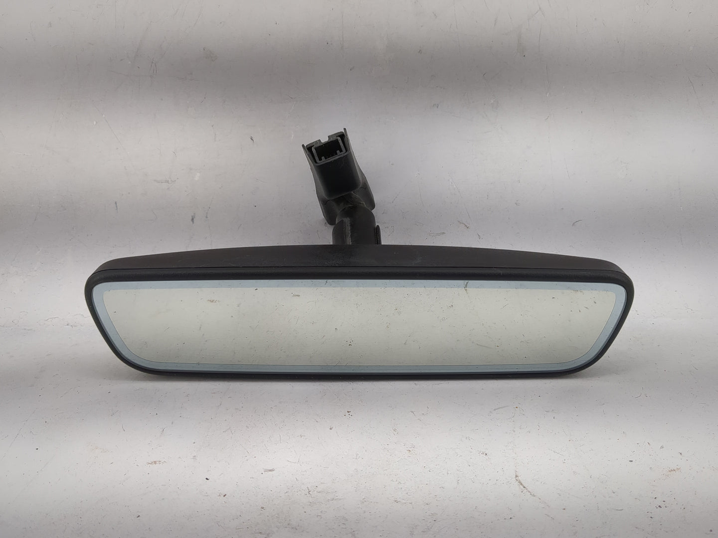 2024 Hyundai Ioniq 5 Interior Rear View Mirror Replacement OEM P/N:048835 GNTX-1743 Fits OEM Used Auto Parts - Oemusedautopa