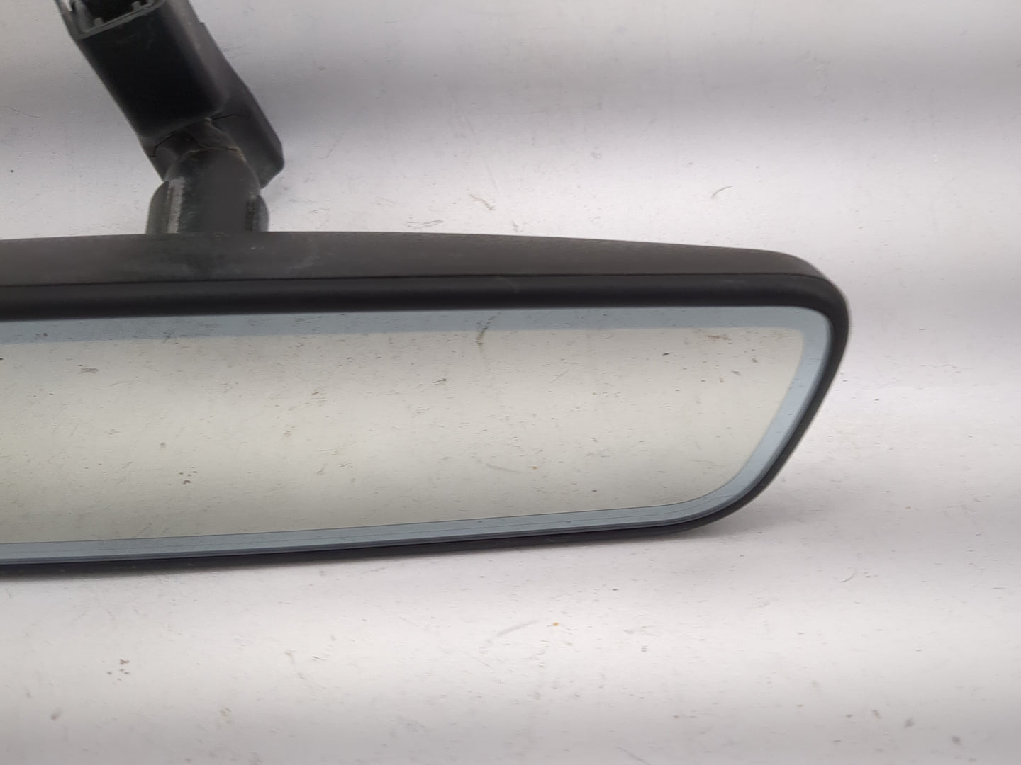 2024 Hyundai Ioniq 5 Interior Rear View Mirror Replacement OEM P/N:048835 GNTX-1743 Fits OEM Used Auto Parts - Oemusedautopa