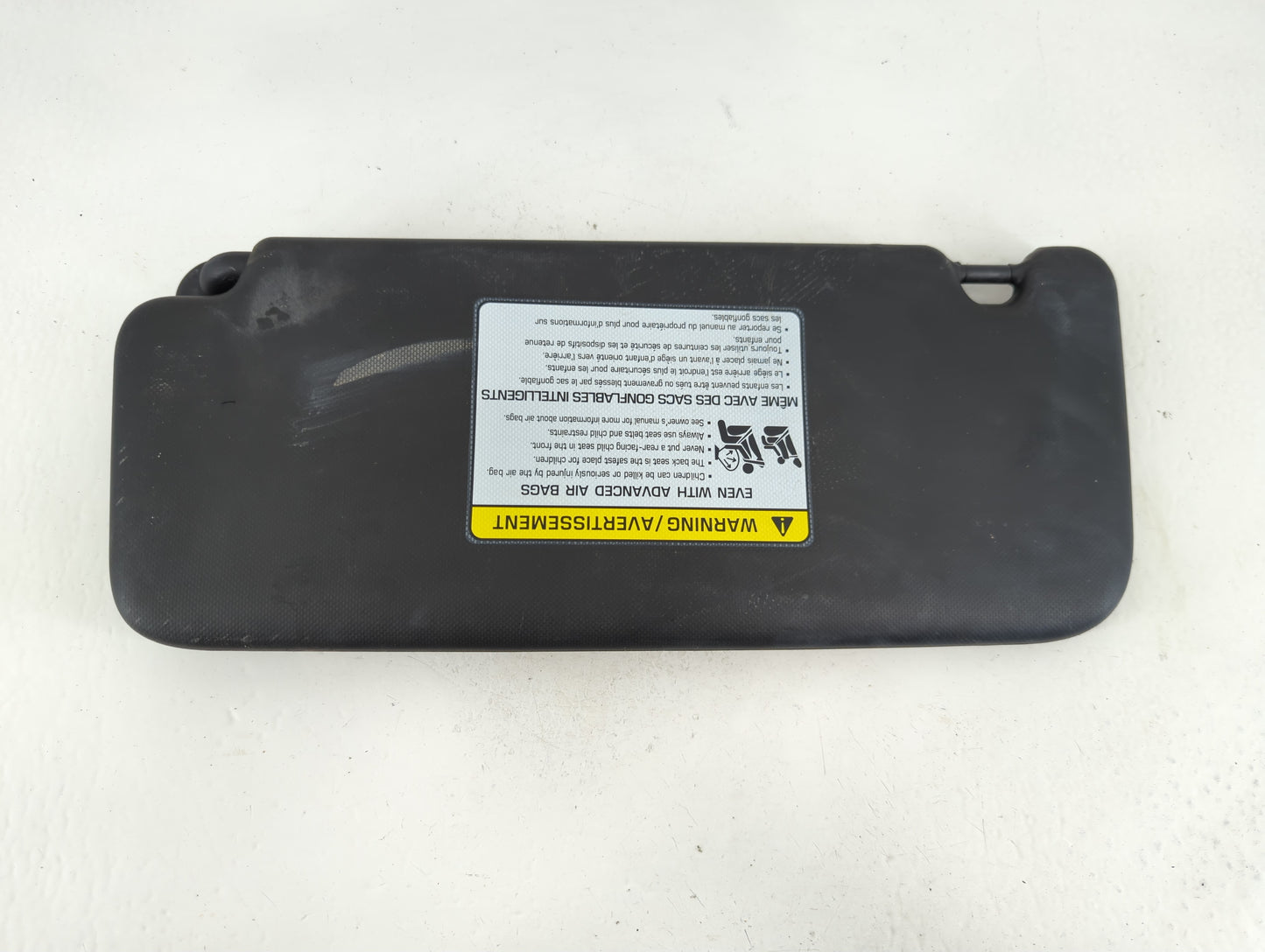 2024 Hyundai Kona Sun Visor Shade Replacement Passenger Right Mirror Fits OEM Used Auto Parts - Oemusedautoparts1.com