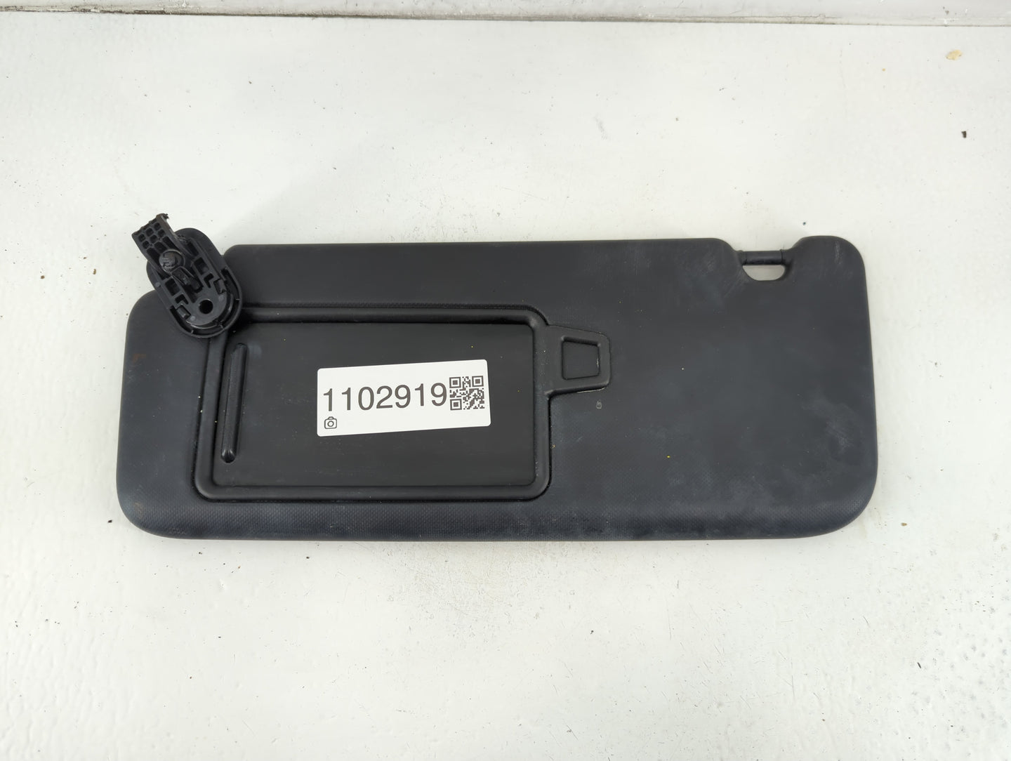 2024 Hyundai Kona Sun Visor Shade Replacement Driver Left Mirror Fits OEM Used Auto Parts - Oemusedautoparts1.com