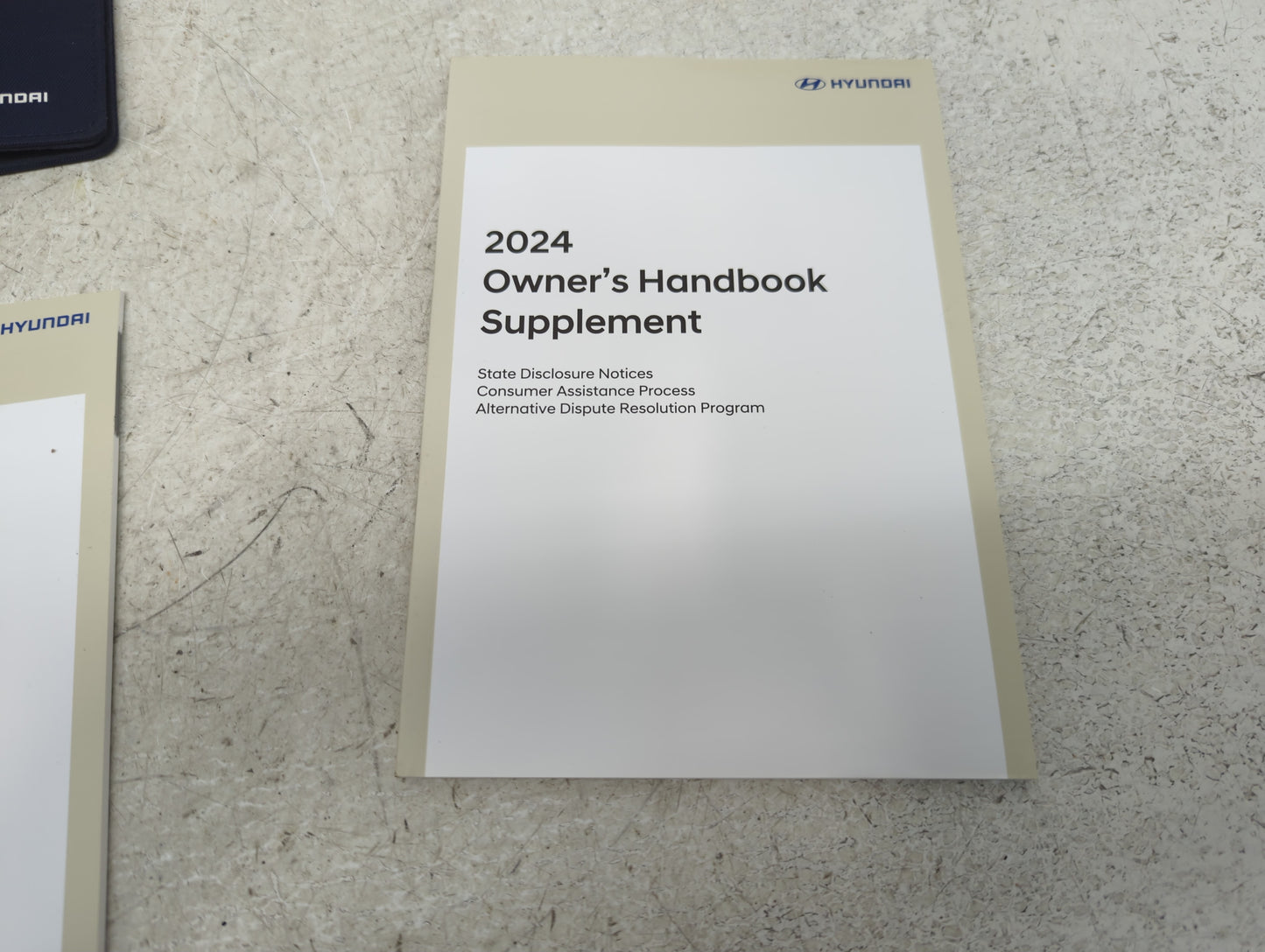 2024 Hyundai Kona Owners Manual Book Guide P/N:R1EO-EU3O1 OEM Used Auto Parts - Oemusedautoparts1.com