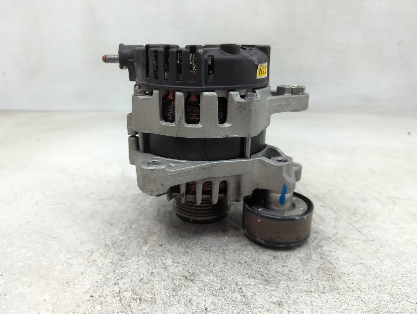2022 Hyundai Kona Alternator Replacement Generator Charging Assembly Engine OEM P/N:37300-2J355 Fits Fits 2021 OEM Used Auto