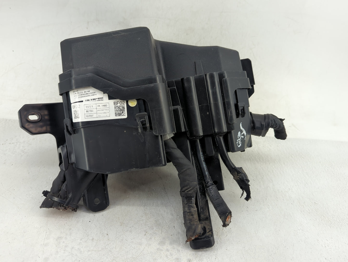 2024 Hyundai Kona Fusebox Fuse Box Panel Relay Module P/N:919A5-BE003 Fits OEM Used Auto Parts - Oemusedautoparts1.com