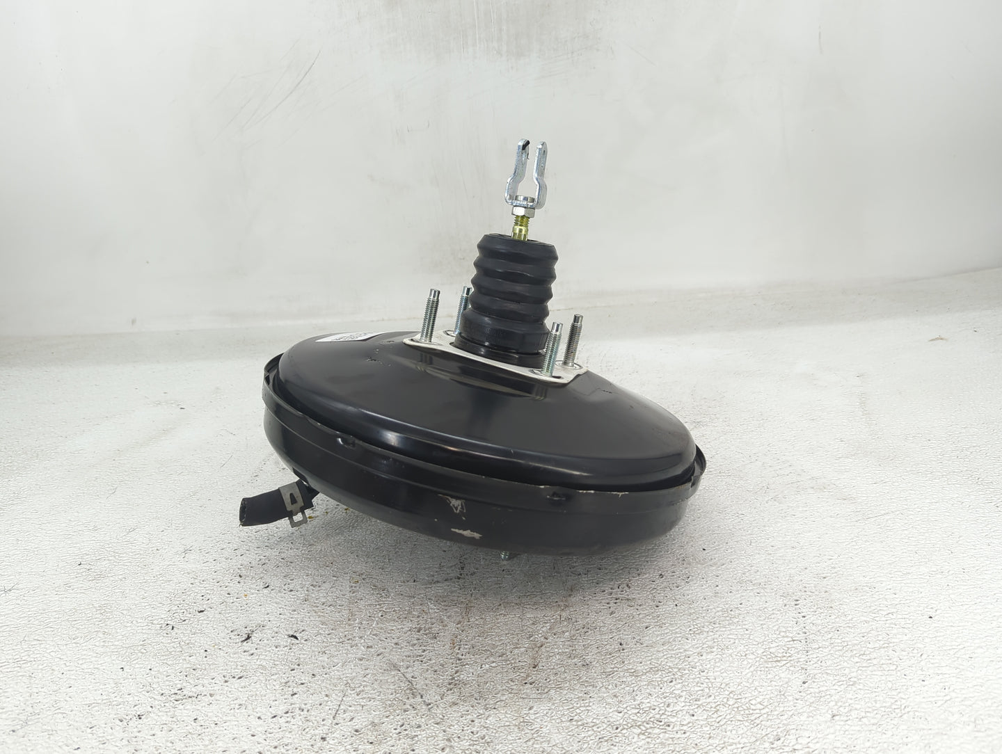 2024 Hyundai Kona Power Brake Booster Oem - Oemusedautoparts1.com