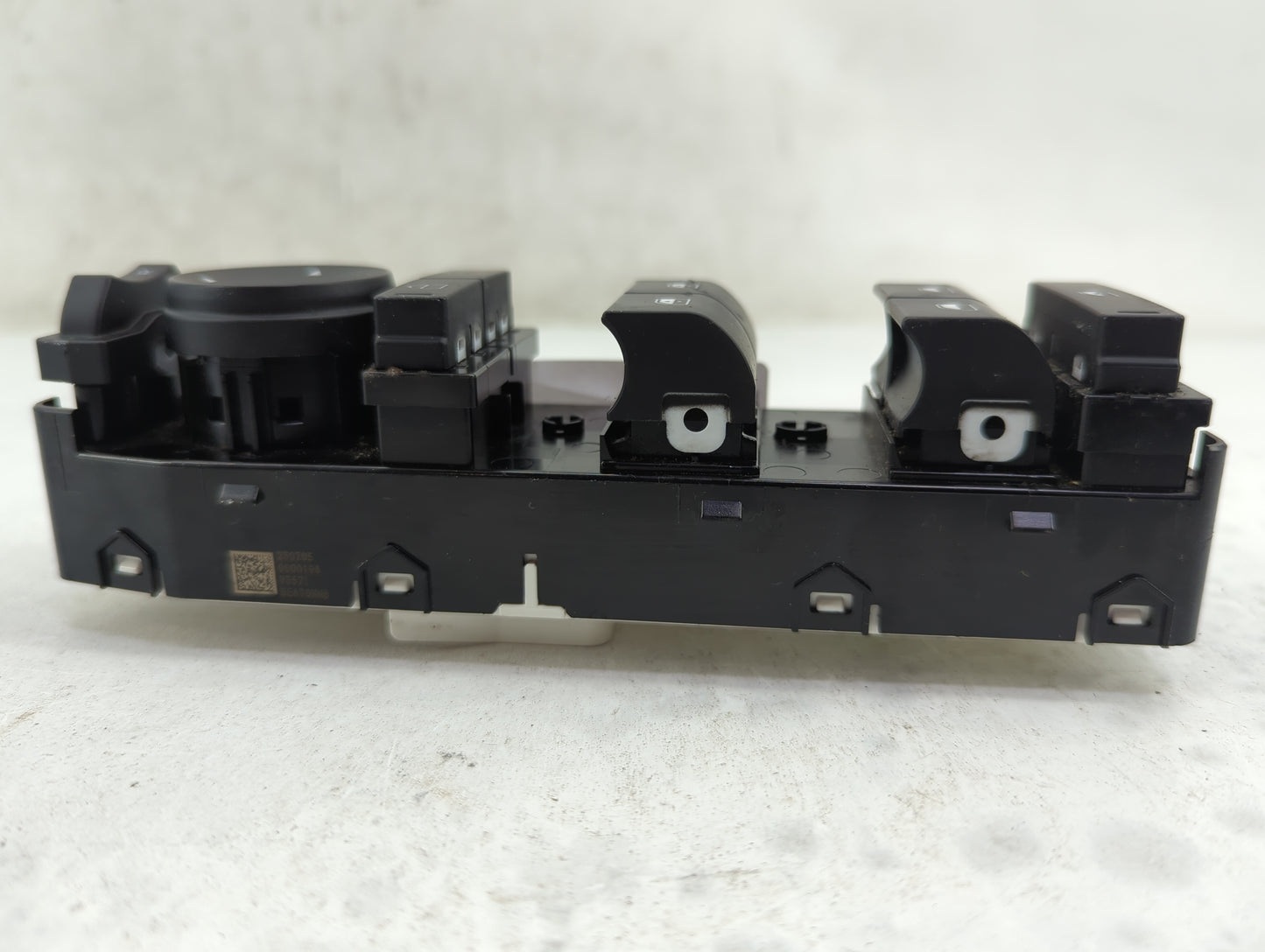 2024 Hyundai Kona Master Power Window Switch Replacement Driver Side Left P/N:299253648 Fits OEM Used Auto Parts - Oemusedau