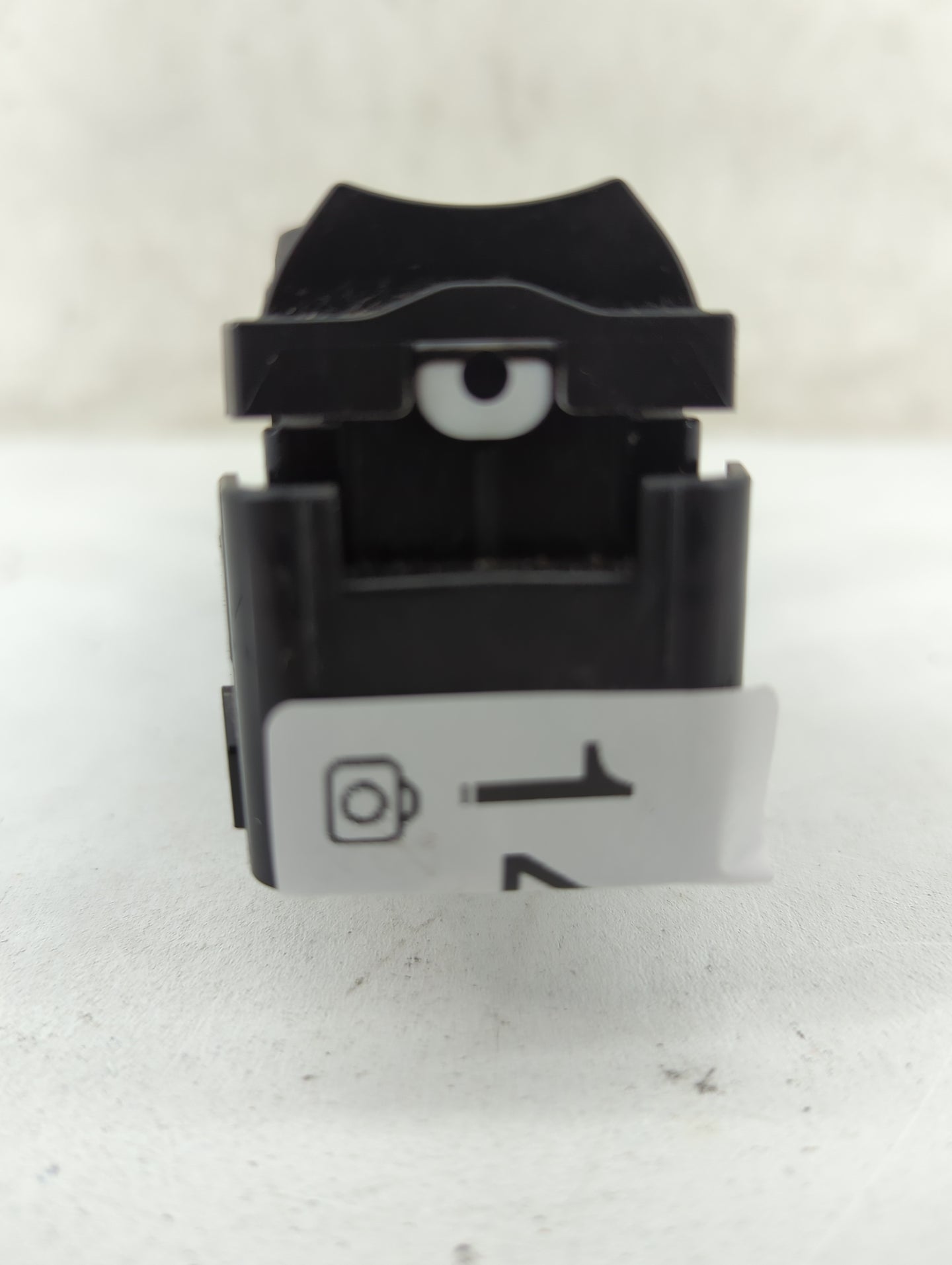 2024 Hyundai Kona Master Power Window Switch Replacement Driver Side Left P/N:299253648 Fits OEM Used Auto Parts - Oemusedau